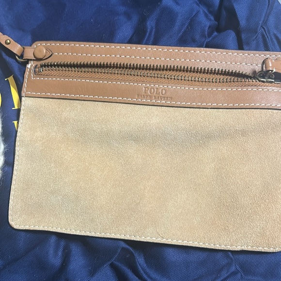 Polo Ralph Lauren wool Cable Knit Bellport Bucket Bag
Medium size ✨RARE ✨ - Picture 6 of 7